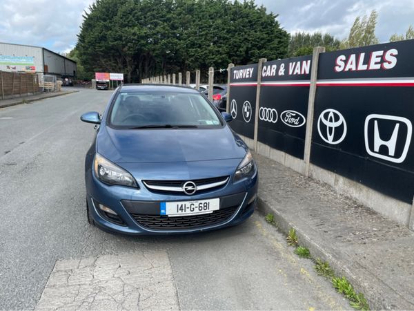 Opel Astra Saloon, Petrol, 2014, Blue