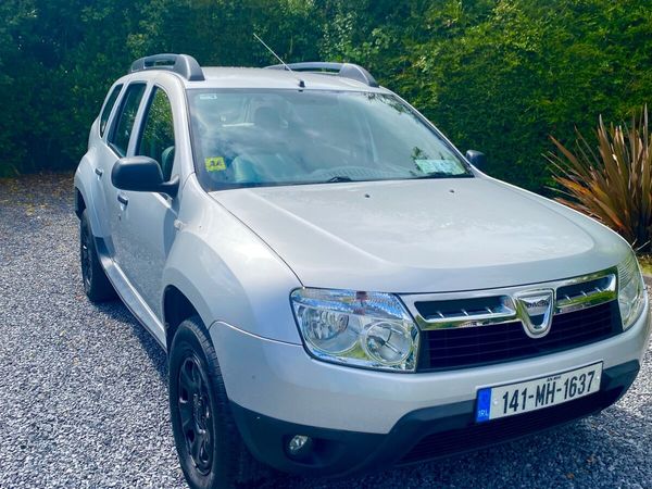 Dacia Duster SUV, Diesel, 2014, Silver