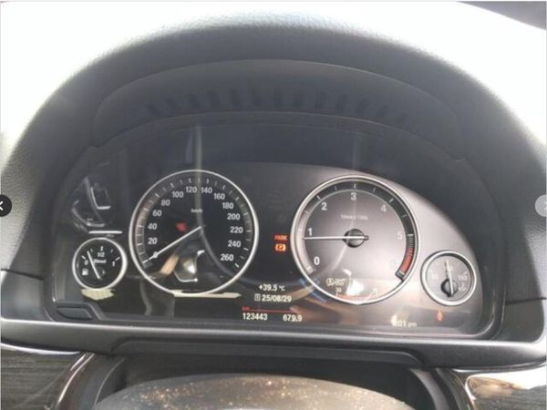 BMW 5-Series Estate, Diesel, 2016, White