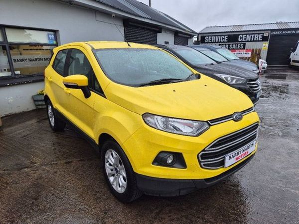 Ford EcoSport Hatchback, Petrol, 2017, Yellow