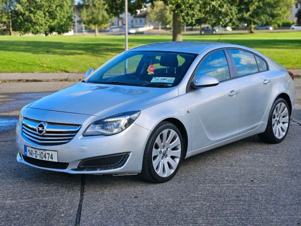 Opel Insignia Hatchback, Diesel, 2014, Silver