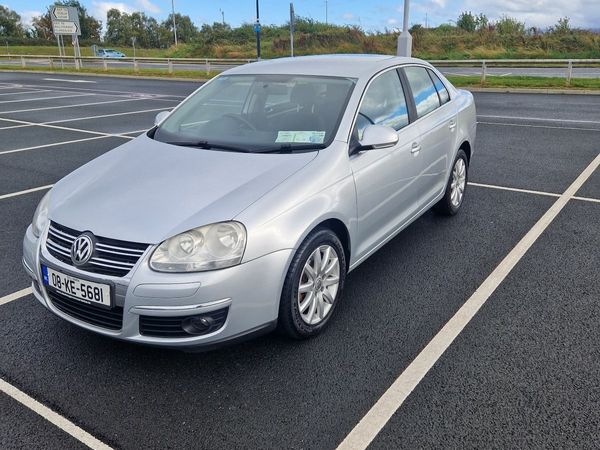 Volkswagen Jetta Saloon, Petrol, 2008, Silver
