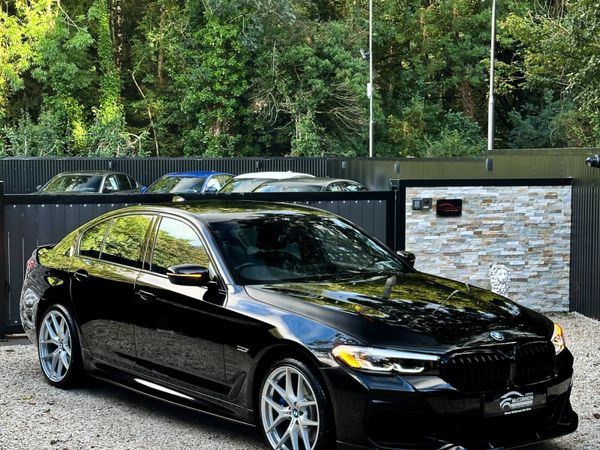 BMW 5-Series Saloon, Petrol Plug-in Hybrid, 2022, Black