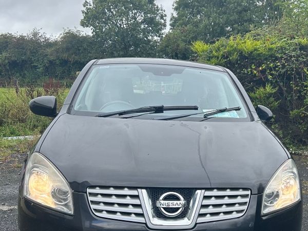 Nissan Qashqai Hatchback, Diesel, 2009, Black