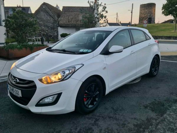 Hyundai i30 Hatchback, Diesel, 2013, White