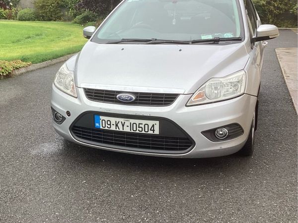 Ford Focus Hatchback, Diesel, 2009, Silver