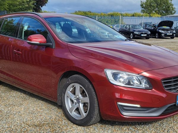 Volvo V60 Estate, Diesel, 2015, Red