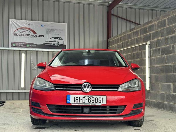Volkswagen Golf Hatchback, Petrol, 2016, Red