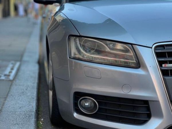 Audi A5 Coupe, Diesel, 2009, Silver