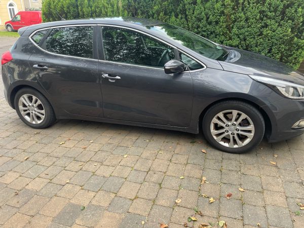 Kia Ceed Hatchback, Diesel, 2013, Grey