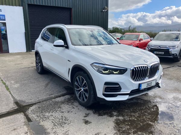 BMW X5 Estate, Petrol Plug-in Hybrid, 2022, White