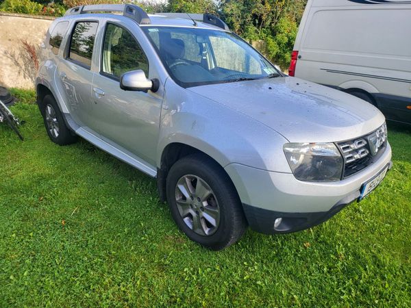 Dacia Duster SUV, Diesel, 2015, Silver