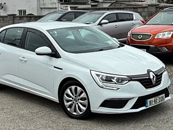 Renault Megane Saloon, Diesel, 2018, White