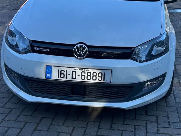 Volkswagen Polo Hatchback, Petrol, 2016, White