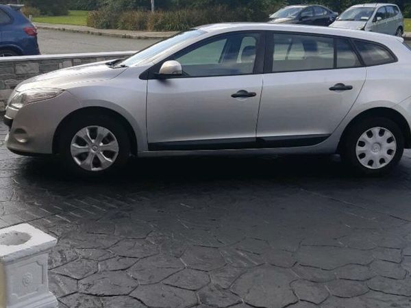 Renault Megane Estate, Diesel, 2012, Silver
