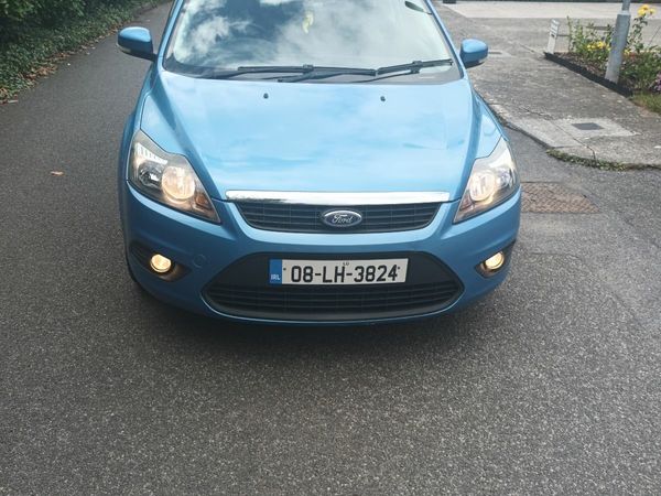 Ford Focus Hatchback, Petrol, 2008, Blue