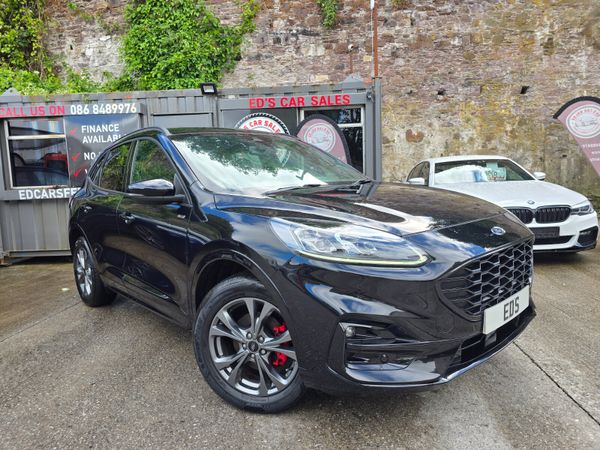 Ford Kuga SUV, Petrol Hybrid, 2022, Black