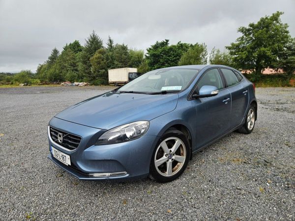 Volvo V40 MPV, Diesel, 2013, Blue