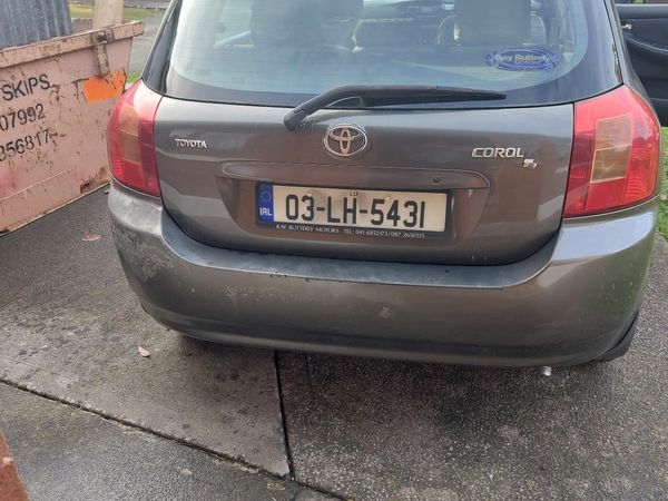 Toyota Corolla Hatchback, Petrol, 2003, Grey