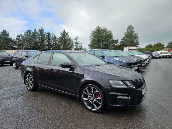 Skoda Octavia Hatchback, Diesel, 2018, Black