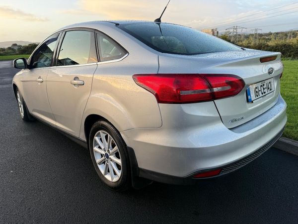 Ford Focus Saloon, Diesel, 2016, Silver