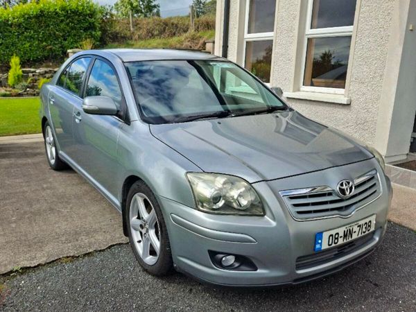Toyota Avensis Hatchback, Diesel, 2008, Silver