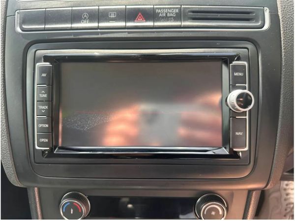 Volkswagen Polo Hatchback, Petrol, 2014, Red