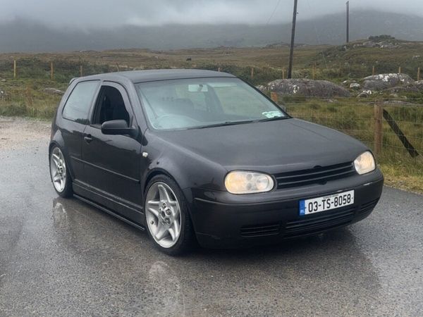 Volkswagen Golf Hatchback, Diesel, 2003, Black