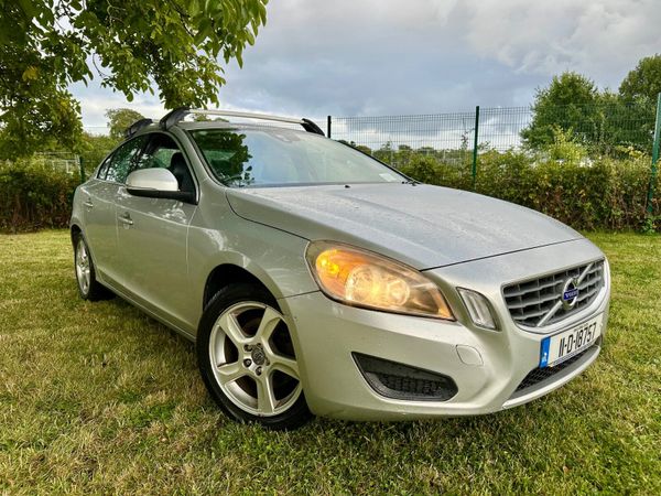 Volvo S60 Saloon, Diesel, 2011, Silver