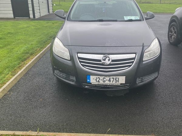 Vauxhall Insignia Hatchback, Diesel, 2012, Grey