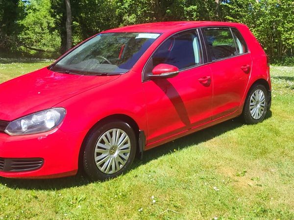 Volkswagen Golf Hatchback, Diesel, 2009, Red