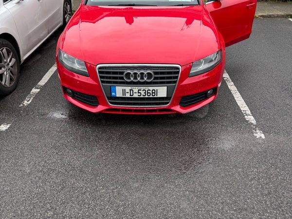 Audi A4 Saloon, Diesel, 2011, Red