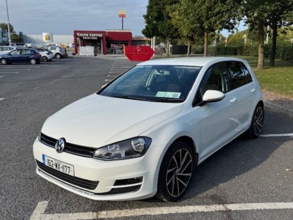 Volkswagen Golf Hatchback, Petrol, 2016, White