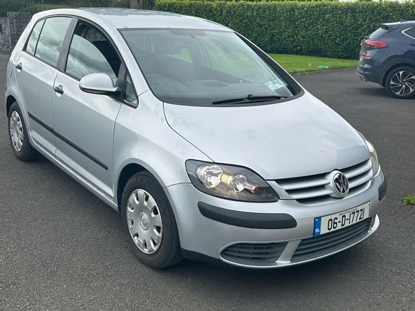 Volkswagen Golf Hatchback, Petrol, 2006, Silver