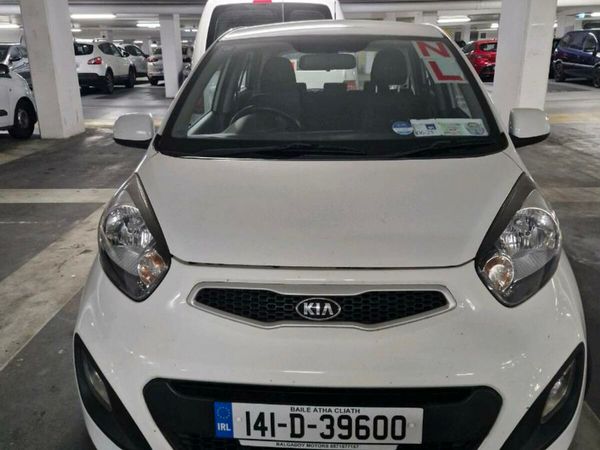 Kia Picanto Hatchback, Petrol, 2014, White