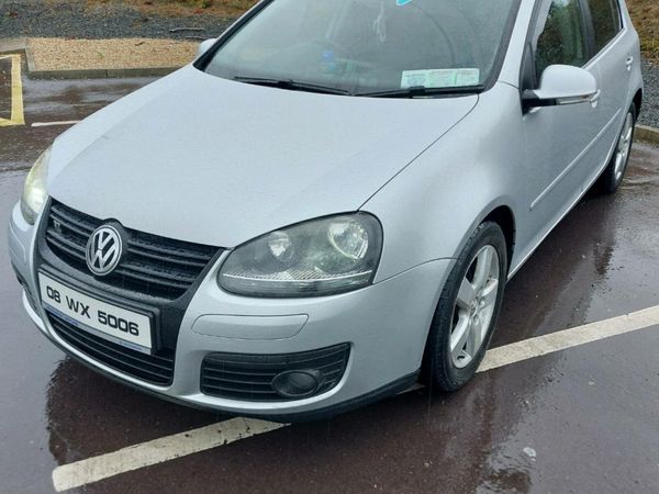 Volkswagen Golf Hatchback, Petrol, 2008, Silver