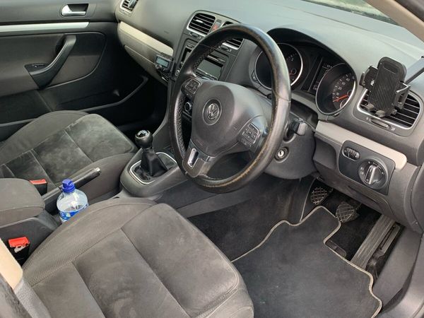 Volkswagen Golf Estate, Diesel, 2010, Black