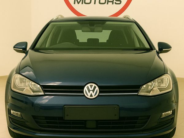 Volkswagen Golf Hatchback, Petrol, 2014, Blue