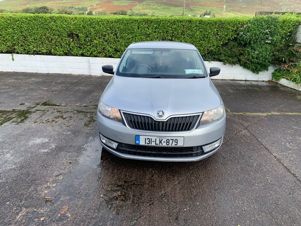 Skoda Rapid Saloon, Petrol, 2013, Silver