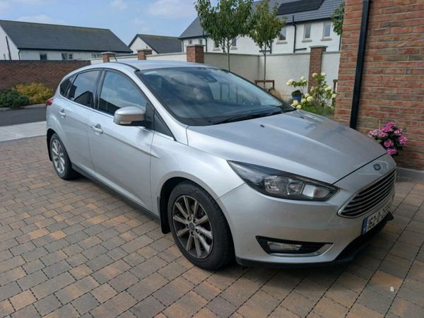 Ford Focus Hatchback, Petrol, 2016, Silver