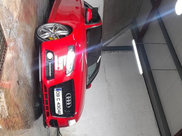 Audi A4 Saloon, Diesel, 2009, Red