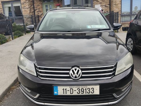 Volkswagen Passat Saloon, Diesel, 2011, Black
