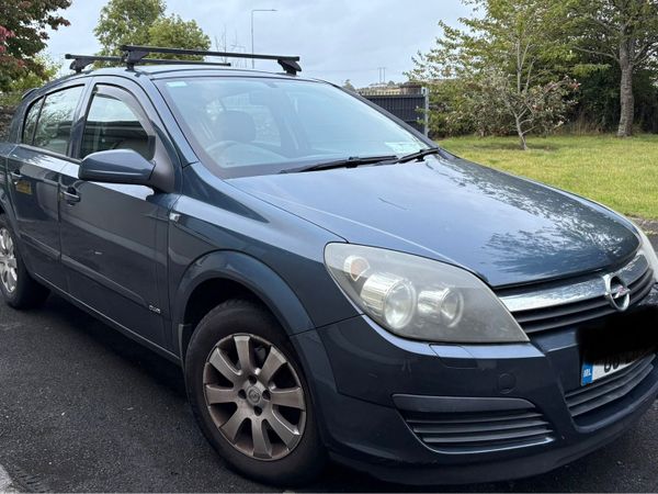 Opel Astra Hatchback, Petrol, 2006, Blue