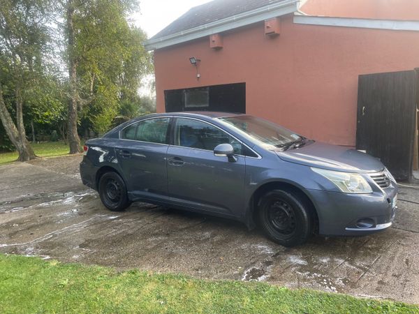 Toyota Avensis Saloon, Diesel, 2011, Blue