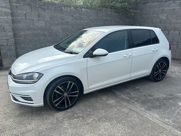 Volkswagen Golf Hatchback, Diesel, 2017, White
