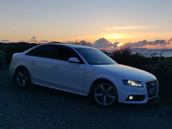 Audi A4 Saloon, Diesel, 2011, White