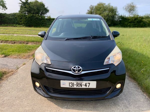 Toyota Verso-S MPV, Petrol, 2013, Black