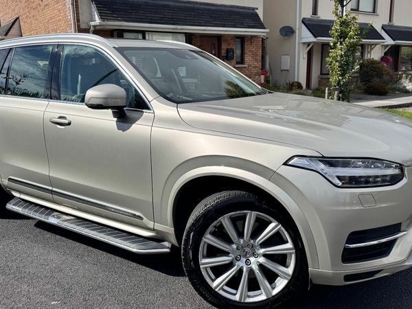 Volvo XC90 SUV, Petrol Plug-in Hybrid, 2016, Gold