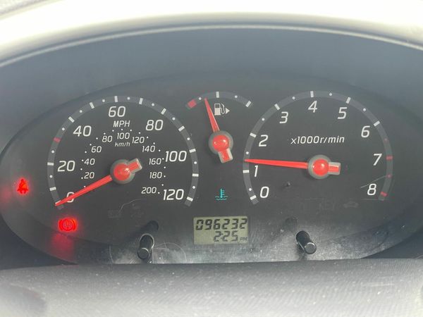 Nissan Micra Hatchback, Petrol, 2005, Blue