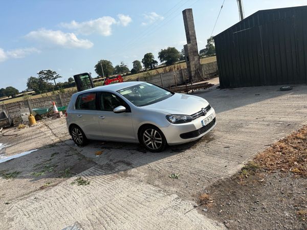 Volkswagen Golf Hatchback, Diesel, 2009, Silver